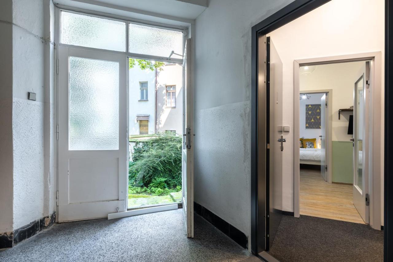Cute 1Bedroom Center Apartment プラハ エクステリア 写真